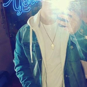 Meet your Posher, Mh marcos